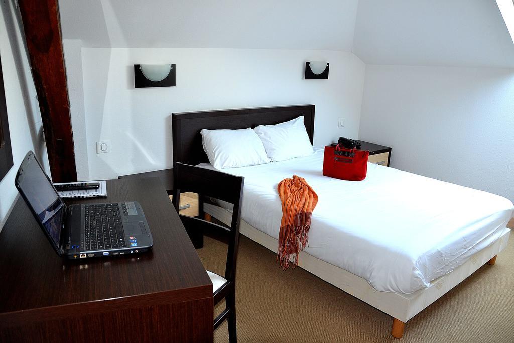 Hotel Les Benedictins Limoges Zimmer foto